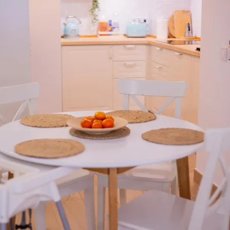 Apartamiento Con Naranjas Malaga Exterior photo